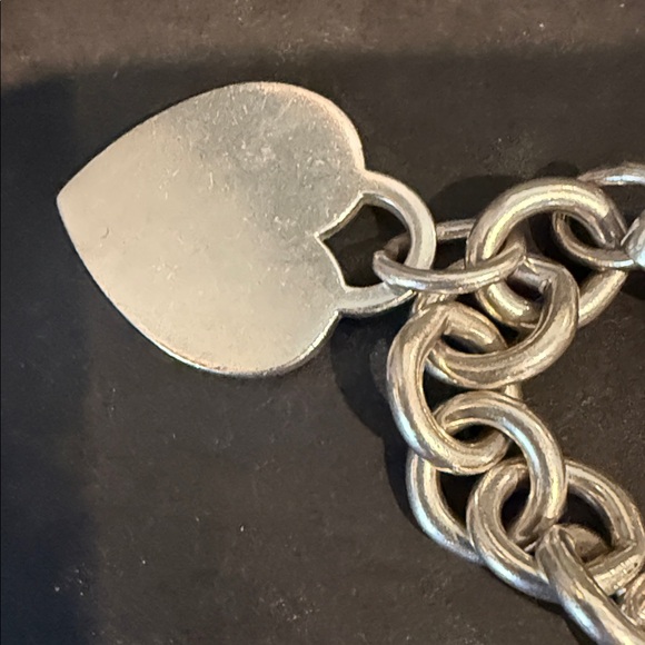 Tiffany & Co. Sterling Silver Heart Charm Chain Link Bracelet - Picture 7 of 8